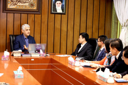 بازدید مدیر کل کمیسیون وزارت بهداشت  استان هونان چین از مرکز آموزشی ،تحقیقاتی و درمانی قلب و عروق شهید رجایی