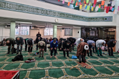 جشن ولادت حضرت فاطمه (س) و روز زن و سالروز تولد امام خمینی (ره) در مسجد مرکز قلب و عروق شهید رجایی به روایت تصویر