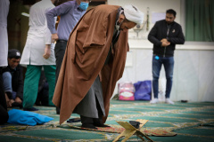 جشن ولادت حضرت فاطمه (س) و روز زن و سالروز تولد امام خمینی (ره) در مسجد مرکز قلب و عروق شهید رجایی به روایت تصویر