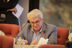 جلسه کمیته مورتالیتی در انستیتو آموزشی قلب و عروق شهید رجایی در  ۱۵ آبان ماه ۱۴۰۲ و تقدیر از  برگزیدگان دوره مقدماتی پکس