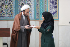 مراسم تجلیل از نفرات برتر مسابقه عید فطر در مسجد انستیتو قلب و عروق شهید رجایی به روایت تصویر