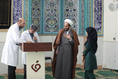 مراسم تجلیل از نفرات برتر مسابقه عید فطر در مسجد انستیتو قلب و عروق شهید رجایی به روایت تصویر