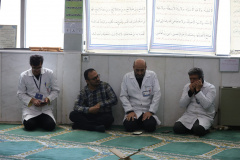 اهداء جوایز نقدی به برگزیدگان مسابقه عید غدیر خم در نمازخانه انستیتو به روایت تصویر