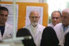گرامیداشت روز علوم آزمایشگاهی با حضور رئیس و معاون توسعه انستیتو قلب و عروق شهید رجایی به گزارش تصویر